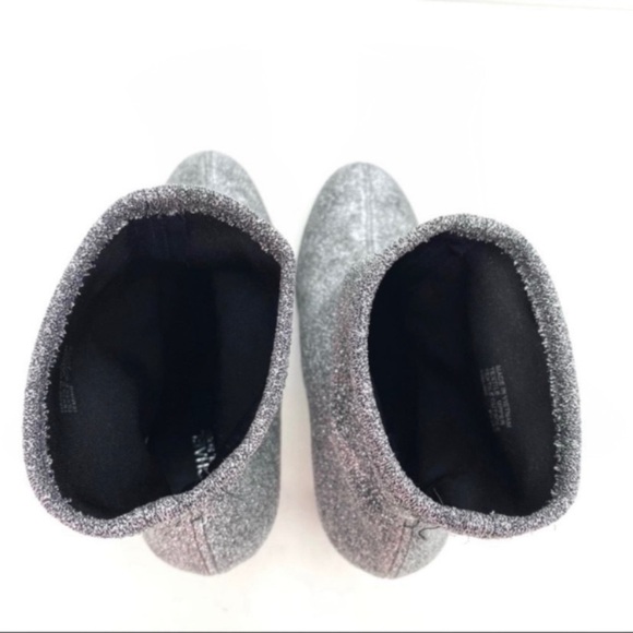 MICHAEL Michael Kors 70s Glitter Metallic Silver Stretch Ankle Heel Boot Size 10 - Picture 9 of 13